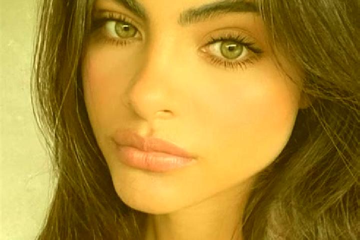 Ellie, 22, a black dark-eyed indian companion based in Rongeres. Offering Overnight, GFE, Tantra. Available for incall and outcall, day and evening dates.