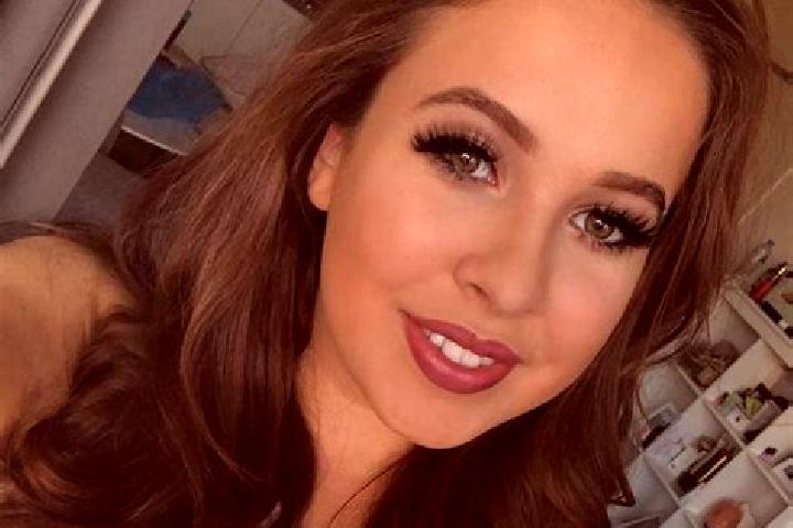 Ellie, 22, a dark blonde amber-eyed european companion based in Nuevo Becar. Offering A-Level, Tantra, Overnight. Available for incall and outcall, day and e...