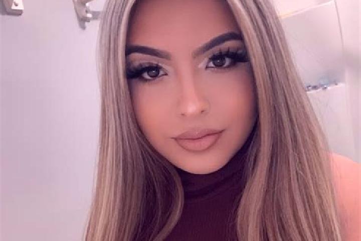 Ellie, 22, a red blue-eyed mixed companion based in Venginissery. Offering Couples, Massage, Travel Companion, Striptease. Available for incall and outcall, ...
