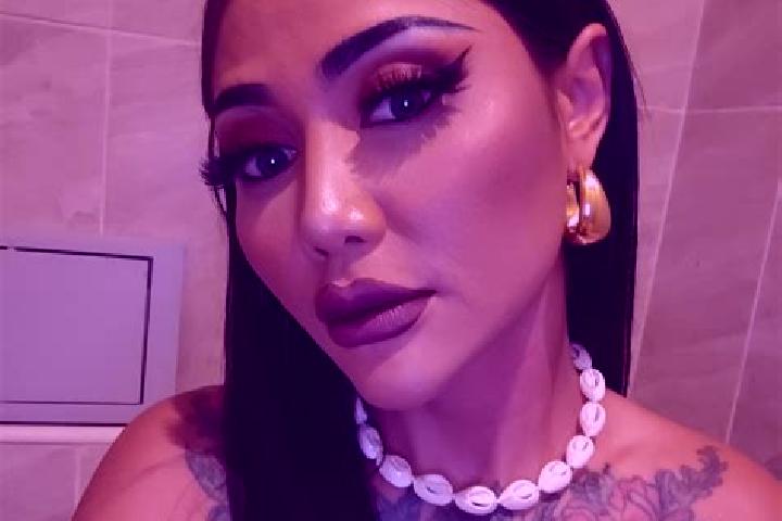 Ellie, 22 — Escort in Ban Thateng, Laos
