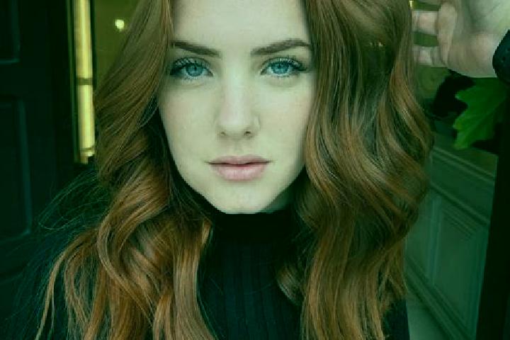 Ellie, 23, a auburn blue-eyed european companion based in Oberkotzau. Offering Massage, Erotic Massage, Domination. Available for incall and outcall, overnig...