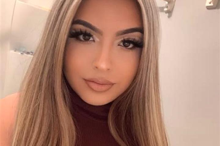 Ellie, 23, a blonde amber-eyed latina companion based in New Glasgow. Offering Domination, Girlfriend Experience, 69. Available for incall and outcall, overn...