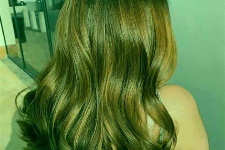 Ellie, 23, a chestnut brown-eyed slavic companion based in Cranz. Offering BDSM, Domination, Couples, Tantra. Available for incall and outcall, overnight boo...