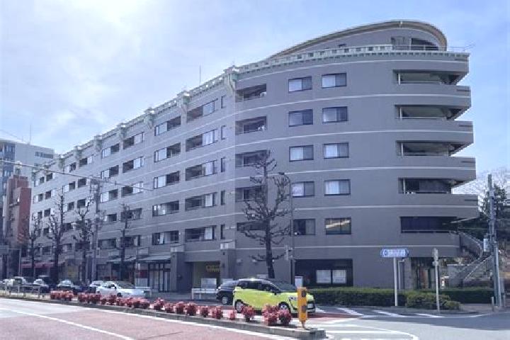 Ellie, 23 — Escort in Aoyama-hane, Japan