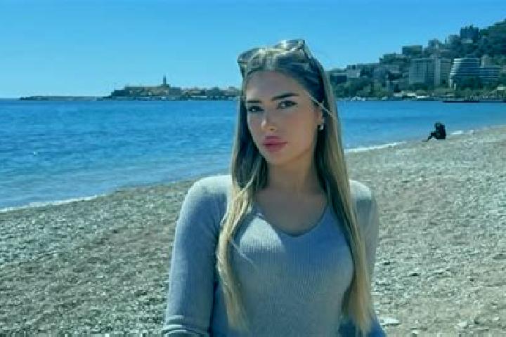 Ellie, 23 — Escort in Limeira, Brazil