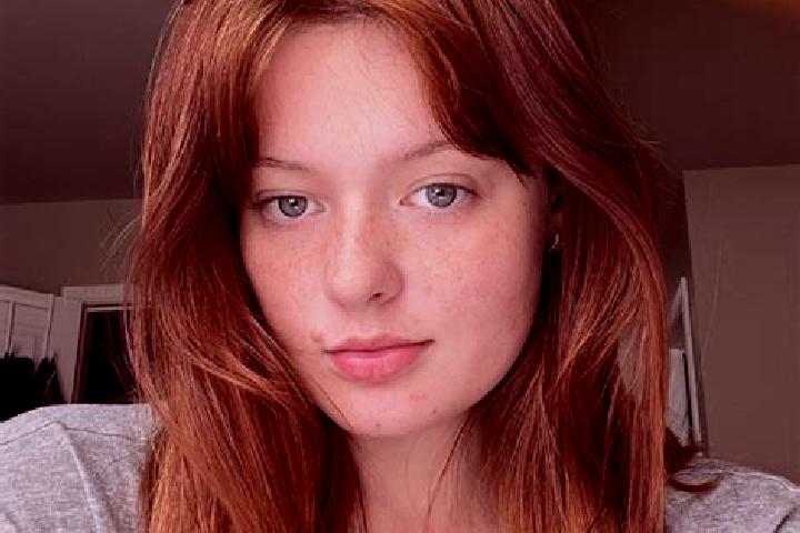 Ellie, 24, a red brown-eyed slavic companion based in Los Lunas. Offering Travel Companion, Prostate Massage, Domination, Dinner Date. Available for incall a...