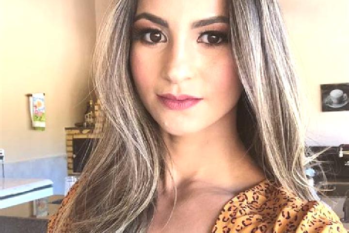 Ellie, 25 — Escort in Sao Francisco do Gloria, Brazil