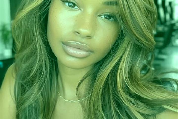 Ellie, 27, a dark blonde brown-eyed mixed companion based in Circle Pines. Offering Prostate Massage, Girlfriend Experience, Fetish, CIM. Available for incal...