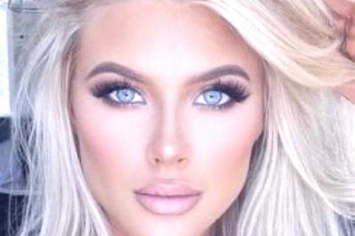 Ellie, 27, a platinum blonde green-eyed caribbean companion based in Nemsova. Offering CIM, A-Level, Prostate Massage. Available for incall and outcall, over...