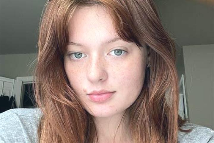 Ellie, 27, a red green-eyed latina companion based in Ejido Tehuantepec. Offering Tantra, Deep French Kissing, Girlfriend Experience. Available for incall an...