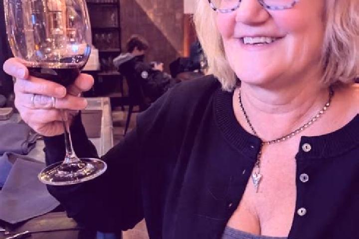 Ellie, 27 — Escort in Obersiggenthal, Switzerland