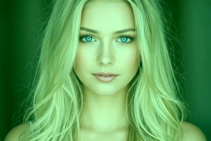 Ellie, 28, a blonde grey-eyed mixed companion based in Montsoult. Offering A-Level, Girlfriend Experience, BDSM. Available for incall and outcall, overnight ...