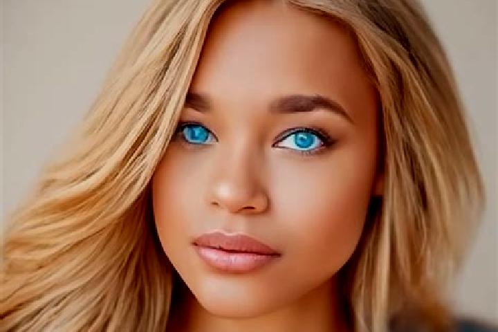 Ellie, 28, a dark blonde blue-eyed latina companion based in Sokoura. Offering Dinner Date, Prostate Massage, Party Girl, Overnight, Girlfriend Experience. A...