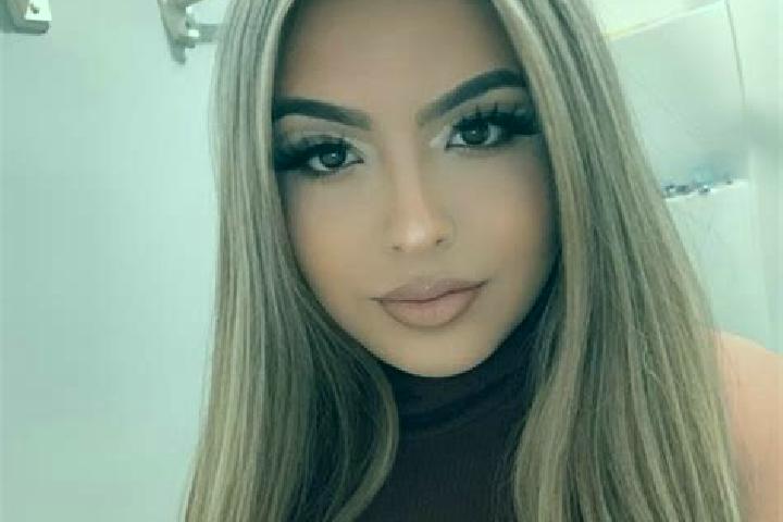 Ellie, 28, a red blue-eyed mixed companion based in Sabran. Offering Striptease, Erotic Massage, Prostate Massage, Girlfriend Experience. Available for incal...