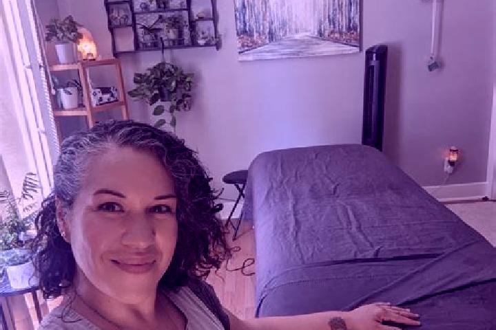 Ellie, 29, a black green-eyed mixed companion based in Noville-sur-Mehaigne. Offering Erotic Massage, Travel Companion, OWO. Available for incall and outcall...