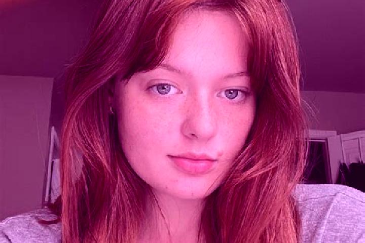 Ellie, 29, a red green-eyed indian companion based in Valle de los Pinos. Offering Deep French Kissing, Massage, Girlfriend Experience. Available for incall ...