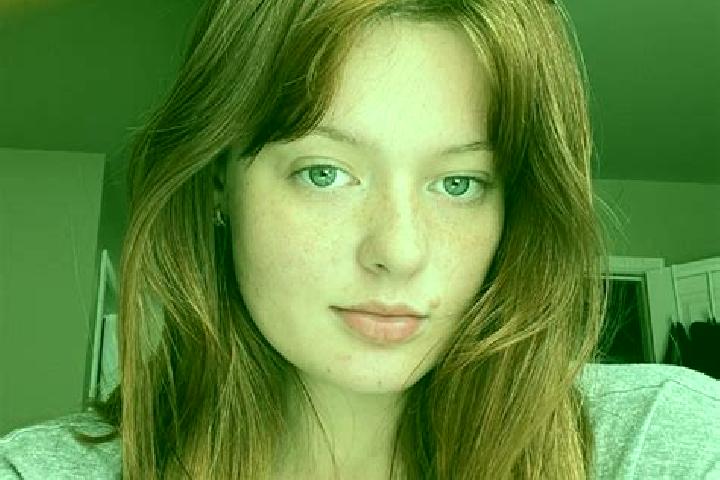 Ellie, 29, a red grey-eyed european companion based in Carlisle. Offering Fetish, GFE, Couples, Massage. Available for incall and outcall, day and evening da...