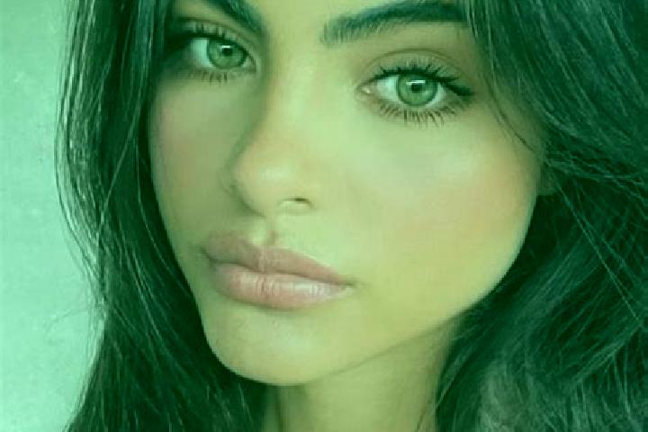 Ellie, 30, a black dark-eyed indian companion based in Ciortesti. Offering Overnight, Domination, Fetish, Prostate Massage. Available for incall and outcall,...