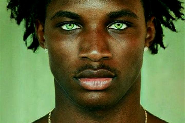 Ellie, 30, a black green-eyed caribbean companion based in Dahlen. Offering 69, Prostate Massage, Domination, Massage. Available for incall and outcall, over...