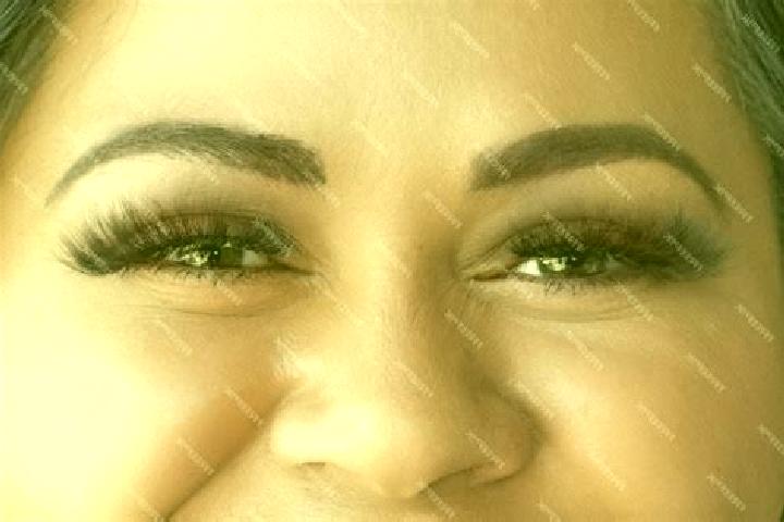 Ellie, 30, a red green-eyed latina companion based in Lenina. Offering Travel Companion, GFE, Tantra. Available for incall and outcall, overnight bookings av...