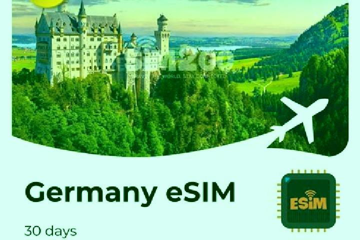 Ellie, 30 — Escort in Bedesbach, Germany