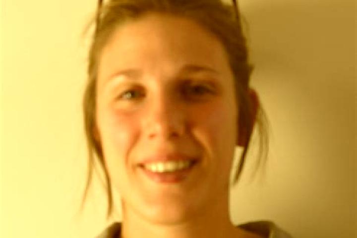 Ellie, 30 — Escort in Mezieres-en-Brenne, France