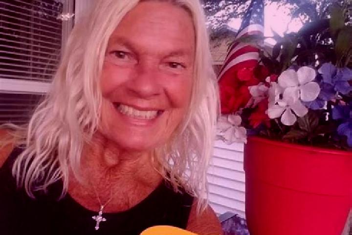 Ellie, 30 — Escort in Perry, United States