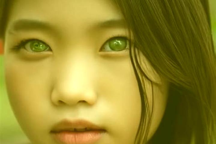 Ellie, 31, a red green-eyed asian companion based in Agua Caliente. Offering Overnight, Duos, Massage, BDSM. Available for incall and outcall, day and evenin...