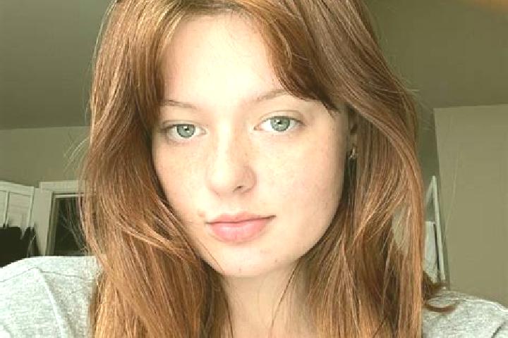 Ellie, 32, a red green-eyed mediterranean companion based in Arronville. Offering Overnight, Couples, Roleplay, Domination, Girlfriend Experience. Available ...