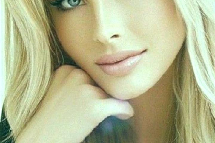 Ellie, 33, a dark blonde blue-eyed caucasian companion based in Cibulakan. Offering 69, Party Girl. Available for incall and outcall, day and evening dates.