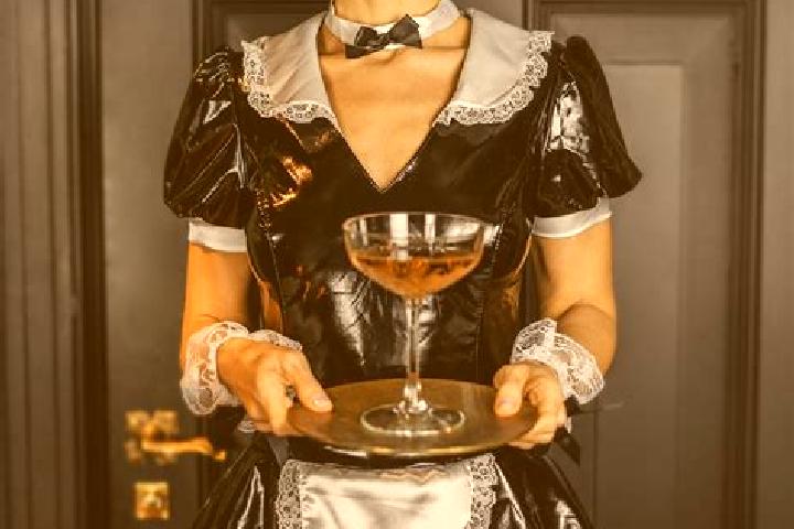 Ellie, 33, a red brown-eyed mixed companion based in Cockburn Town. Offering Duos, Party Girl, Roleplay, Striptease, Travel Companion. Available for incall a...