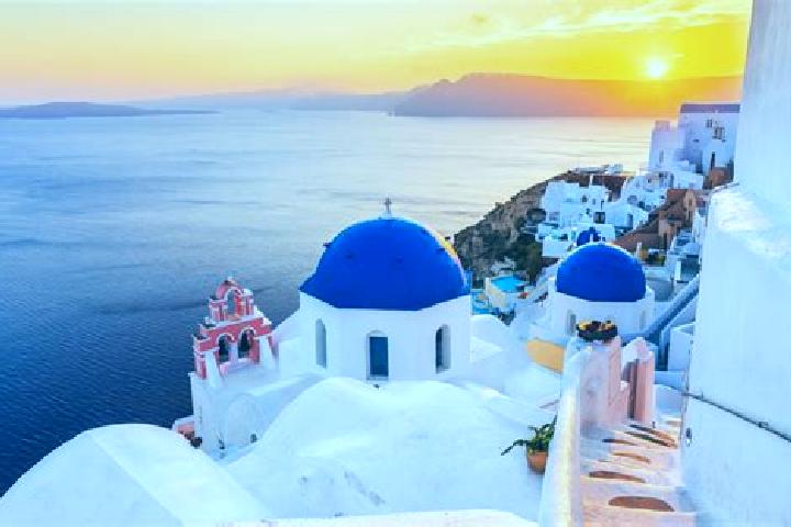 Ellie, 33 — Escort in Aristomenis, Greece