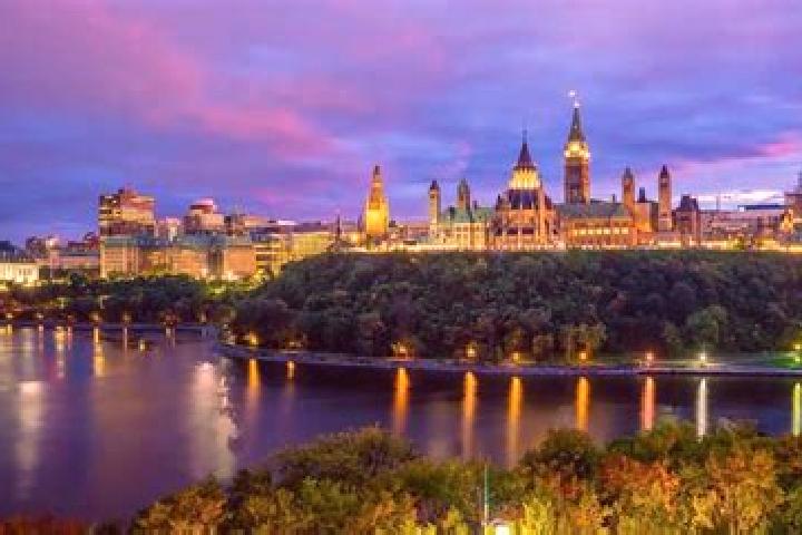 Ellie, 33 — Escort in Ottawa, Canada
