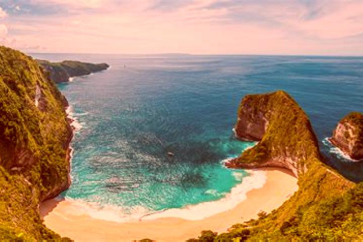 Ellie, 33 — Escort in Toifeu, Indonesia