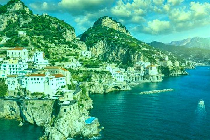 Ellie, 33 — Escort in Tramonti, Italy