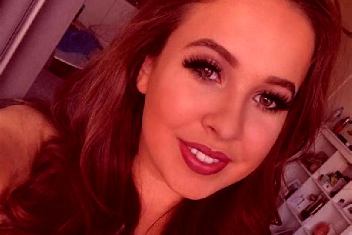 Ellie, 34, a auburn dark-eyed european companion based in Pedro Ruiz Gallo. Offering Dinner Date, Striptease, Girlfriend Experience, 69. Available for incall...