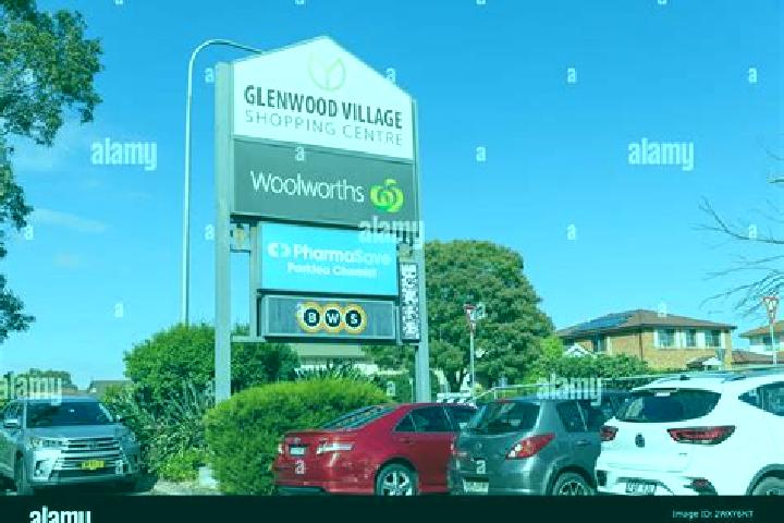 Ellie, 34 — Escort in Glenwood, Australia