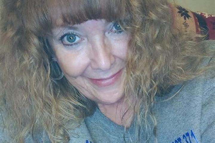 Ellie, 34 — Escort in Wellston, United States