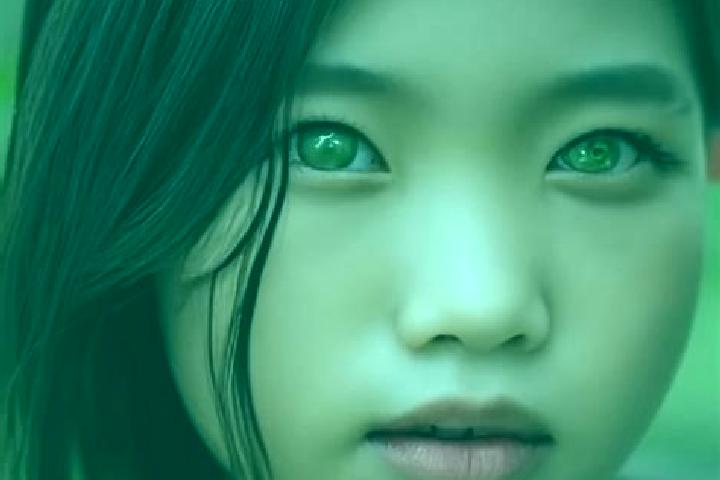 Ellie, 35, a red green-eyed asian companion based in Baguio. Offering Deep French Kissing, BDSM, Couples. Available for incall and outcall, day and evening d...