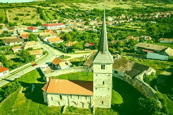 Ellie, 35 — Escort in Cricau, Romania