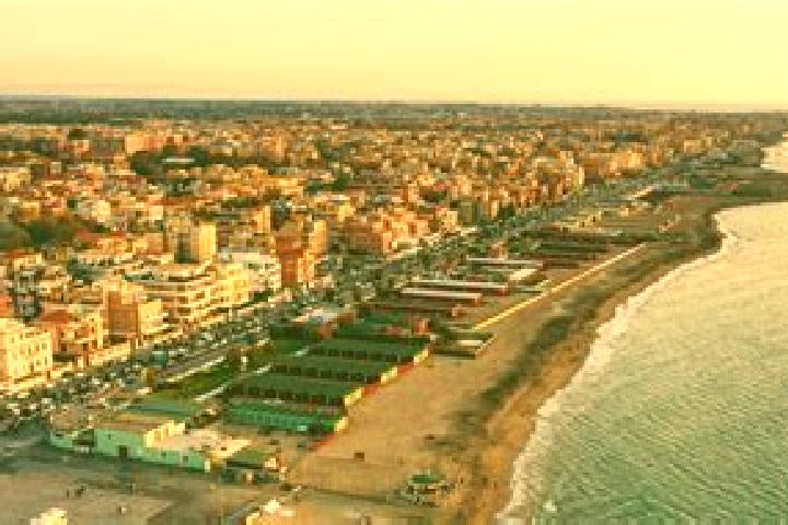Ellie, 35 — Escort in Lido di Ostia, Italy