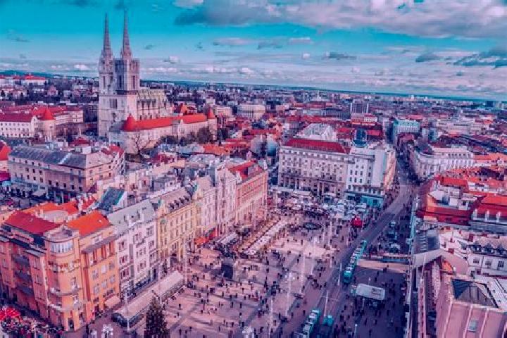 Ellie, 35 — Escort in Plaza, Poland