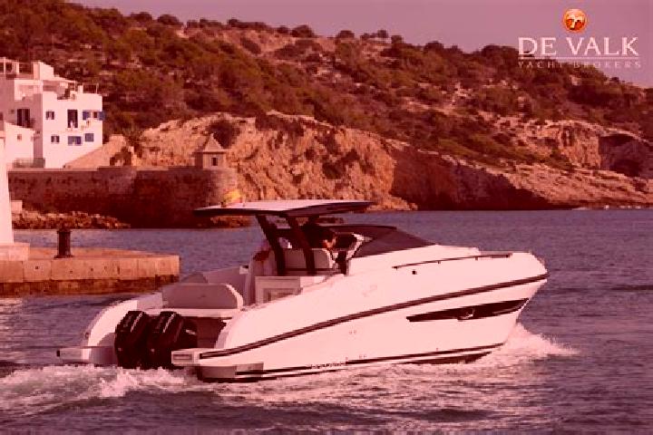Ellie, 35 — Escort in Quemada, Spain