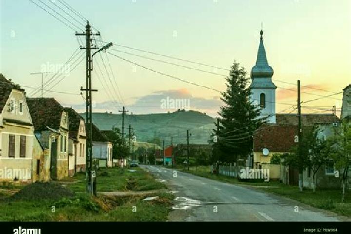 Ellie, 35 — Escort in Richis, Romania