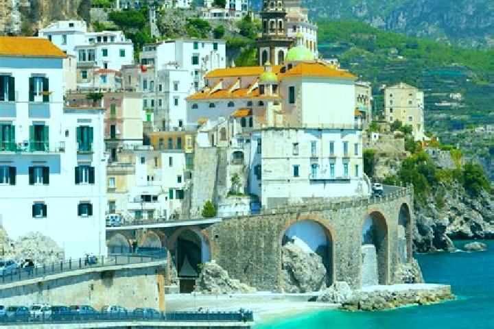 Ellie, 35 — Escort in Segrate, Italy