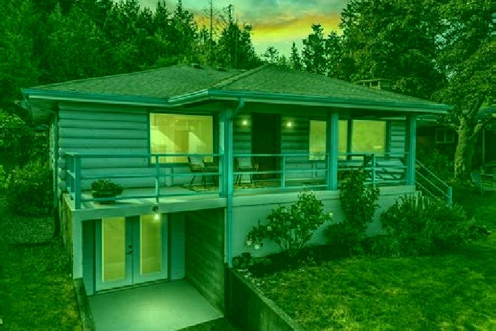 Ellie, 35 — Escort in Suquamish, United States