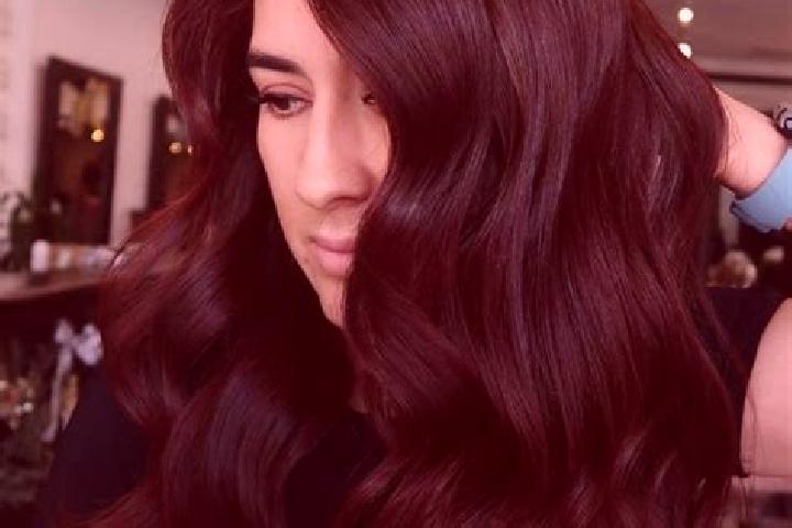 Ellie, 36, a auburn dark-eyed slavic companion based in Khumeh Zar. Offering Duos, Overnight, BDSM. Available for incall and outcall, day and evening dates.