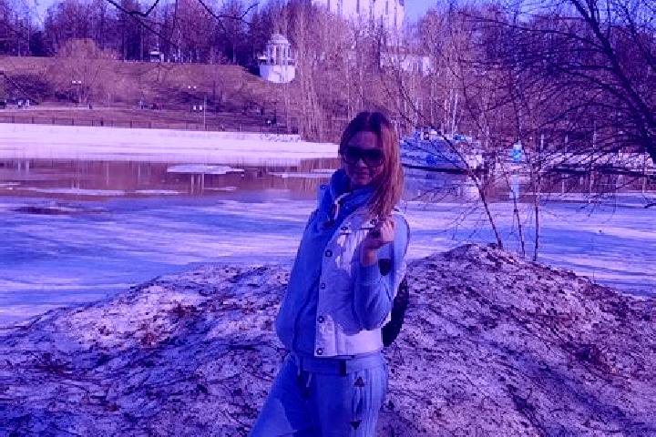 Ellie, 36 — Escort in Buzuluk, Russia