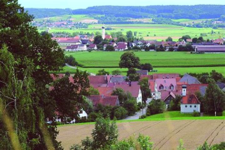 Ellie, 36 — Escort in Dinkelscherben, Germany