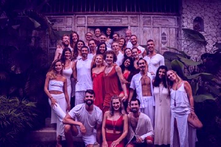 Ellie, 37, a red amber-eyed european companion based in Campurdarat. Offering Travel Companion, Erotic Massage, Deep French Kissing, Tantra. Available for in...
